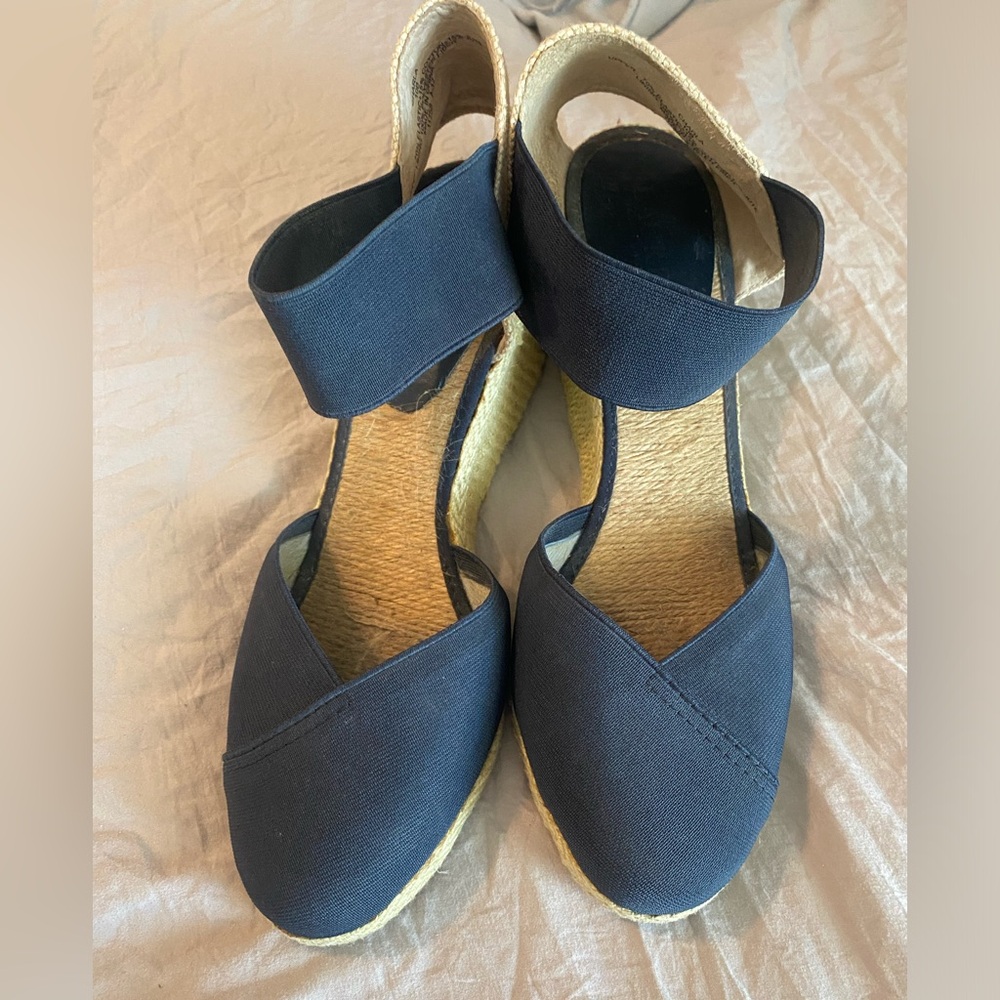 Ralph Lauren navy espadrilles size 10 Charla style